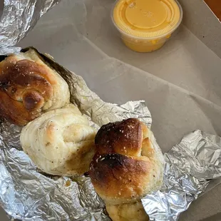 Garlic Knots (3)