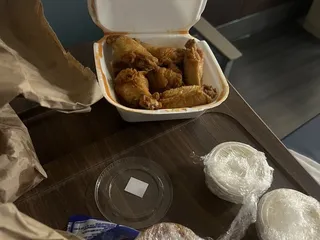 Anthony & Mario's Broadway Pizzeria