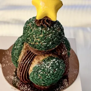 Mini Christmas Croquembouche