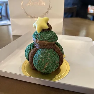 Mini Croquembouche