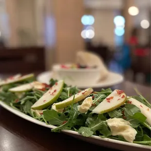 Pear &amp; Bri Salad