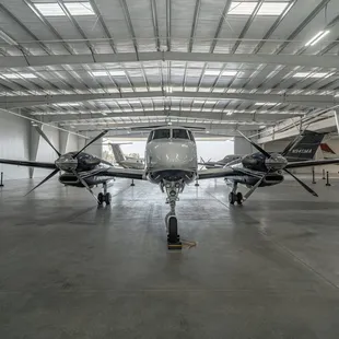 Mack Aviation (Visalia, CA)