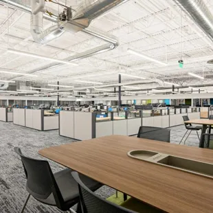 Quiring Project, Pontiac Building