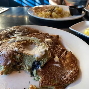 Blueberry Pancakes Deluxe