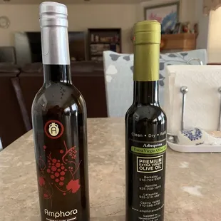 Elderflower Balsamic Vinegar and Arbequina Extra Virgin Olive Oil