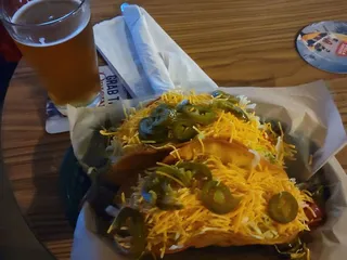Shaws Bar & Grill