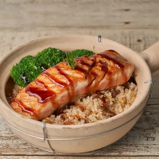 Salmon Clay pot