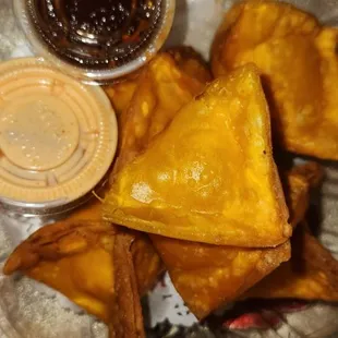 Crab Rangoon