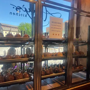 7/28/23 Daughter loves caramel apples