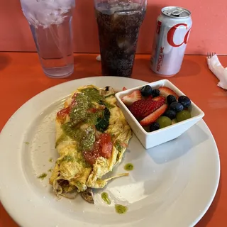 Spinach, Tomato and Feta Omelette Specialty