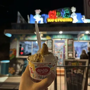Mexican Vanilla with Waffle Cone bits