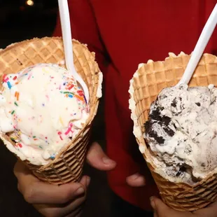 Mexican Vanilla Ice Cream &amp; Oreo ice cream