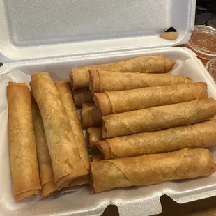 14 spring roll plus 6 homemade sauces $11.20 out the door! Use cash pay 20% less.