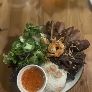 combo rice bowl, includes grilled chicken, grilled pork, shrimp