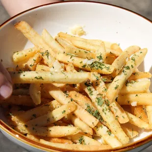Garlic fries