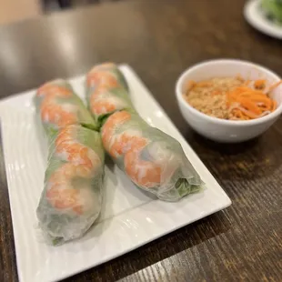 Shrimp spring roll