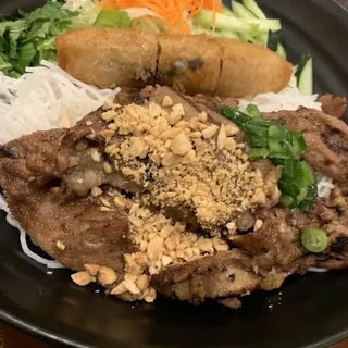 28 (Grilled Pork & Imperial Roll Vermicelli) Bun Cha Gio Thit Nuong