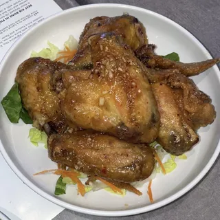 Vietnamese Fried Chicken Wings