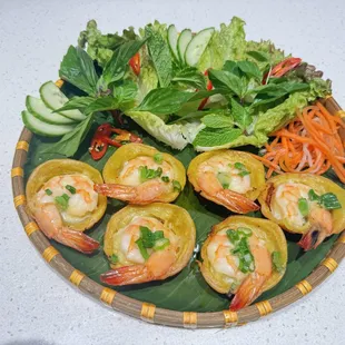 Banh Khot / Crispy Shrimp Cakes