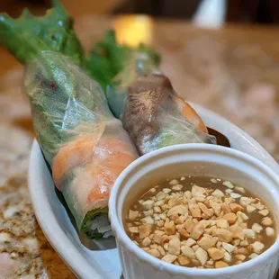 Spring rolls with shrimp and pork