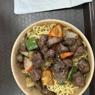 4. Garlic Noodles And Shaken Fillet Mignon