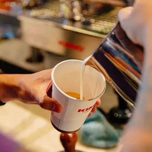 Need a pick me up?  Bianca Latte serves Kimbo coffees.  Pairs well with a chocolate chip cookie.