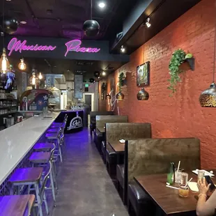 Very well kept seating area