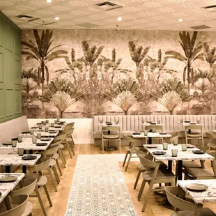 sushi and sashimi, interior