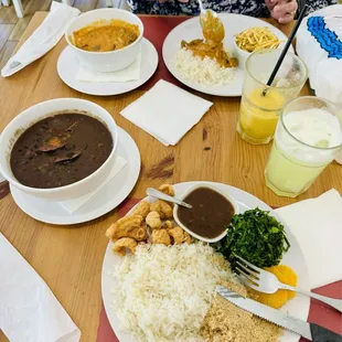 Feijoada and Beef Stroganoff with natural Passion Fruit and Limeade drinks. Delightful!
