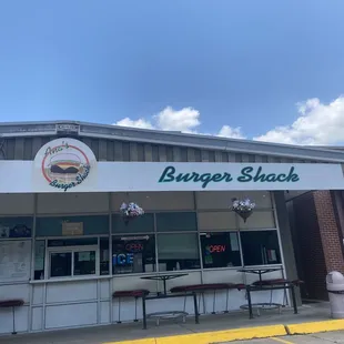 Ana's Burger Shack