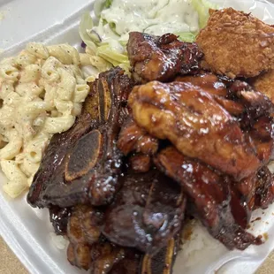 Bbq Chicken / short ribs / and shrimp Mix Plate