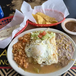 Green chile chicken enchiladas