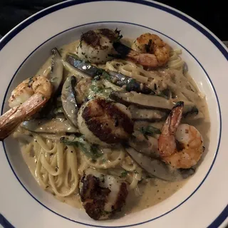 Shrimp and Scallop Marsala