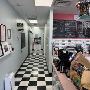 sushi and sashimi, interior