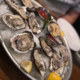 Fresh oysters! Superb!