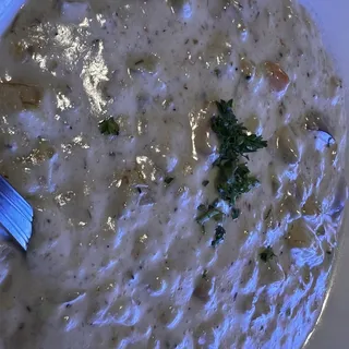 Bowl of new England Clam chowder