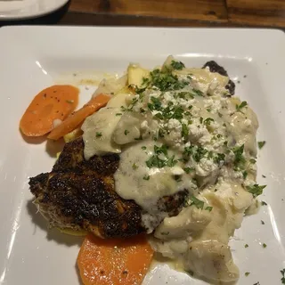 Roasted Garlic Whipped Potatoes