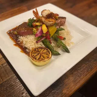 Honey Mango Glazed Yellowfin Tuna