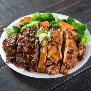 #16 Half &amp; Half Veggie Bowl