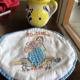 Delicious food, cafe de oya   Service is awesome and also the food  highly recommend