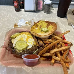 That is my favorite The Oklahoma twister is also awesome but this one is a shoot. I can't remember grandma Rea I know that's not right
