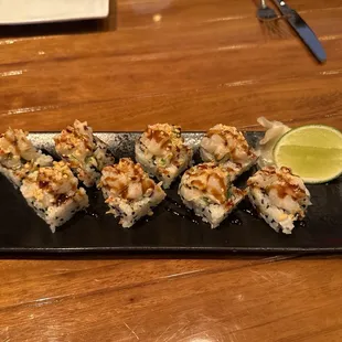 Scallops dynamite are great.