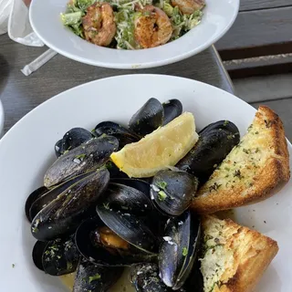 Black Mussels