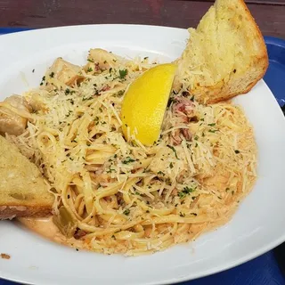 Sea Scallops Linguine