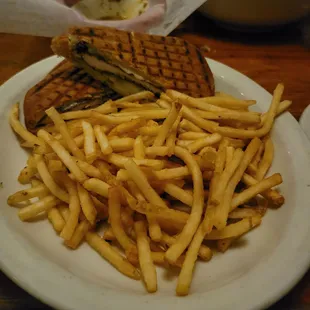 The Braddock. One of the tastiest sammies I have had in quite some time...and those shoestring fries