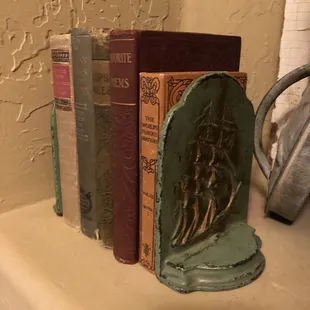 Book ends