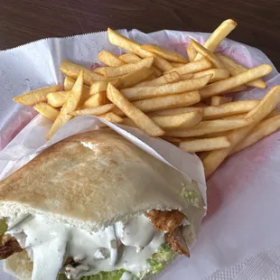 Crispy Chicken Pita w/ fries