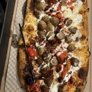 food, pizza