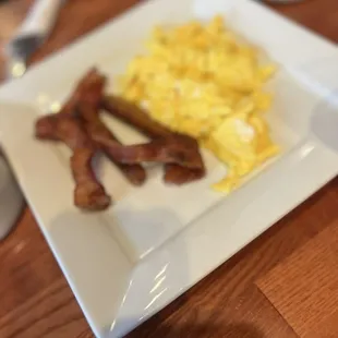 Scrambled eggs &amp; bacon.. yum!