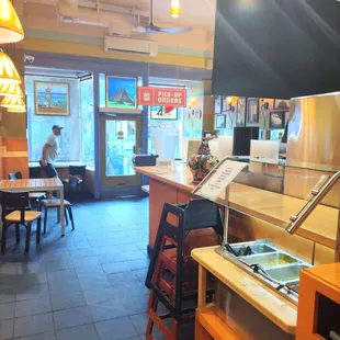 Salsa bar, a few tables, &amp; front door. A rear entrance is behind this view... this is the whole place.